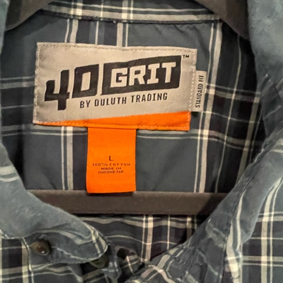 Men’s Duluth trading 40 Grit plaid button down in blues Size L - Picture 2 of 5